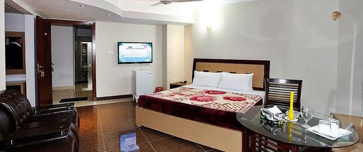 junaid younas - الأعمال السابقة 2