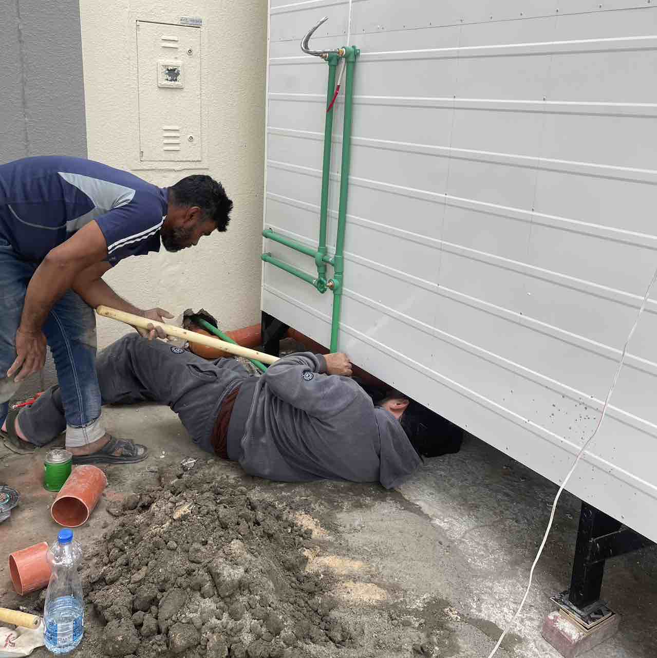 عبدالله - الأعمال السابقة 8