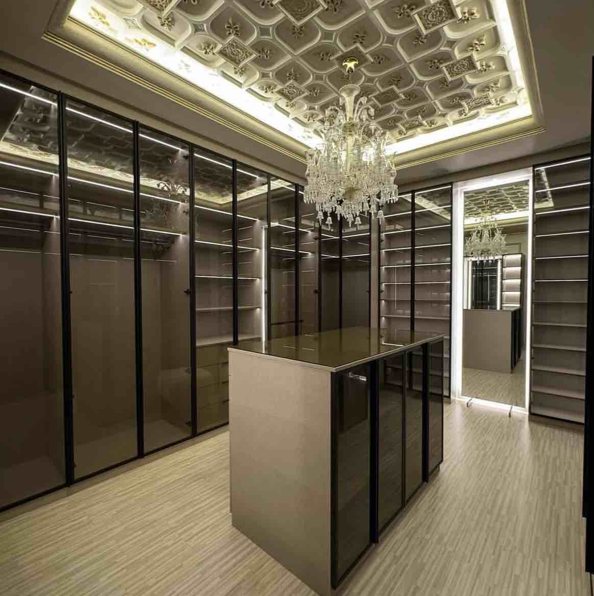 SUN_SHADOW TRADING & CONTRACTING - Portfolio 16