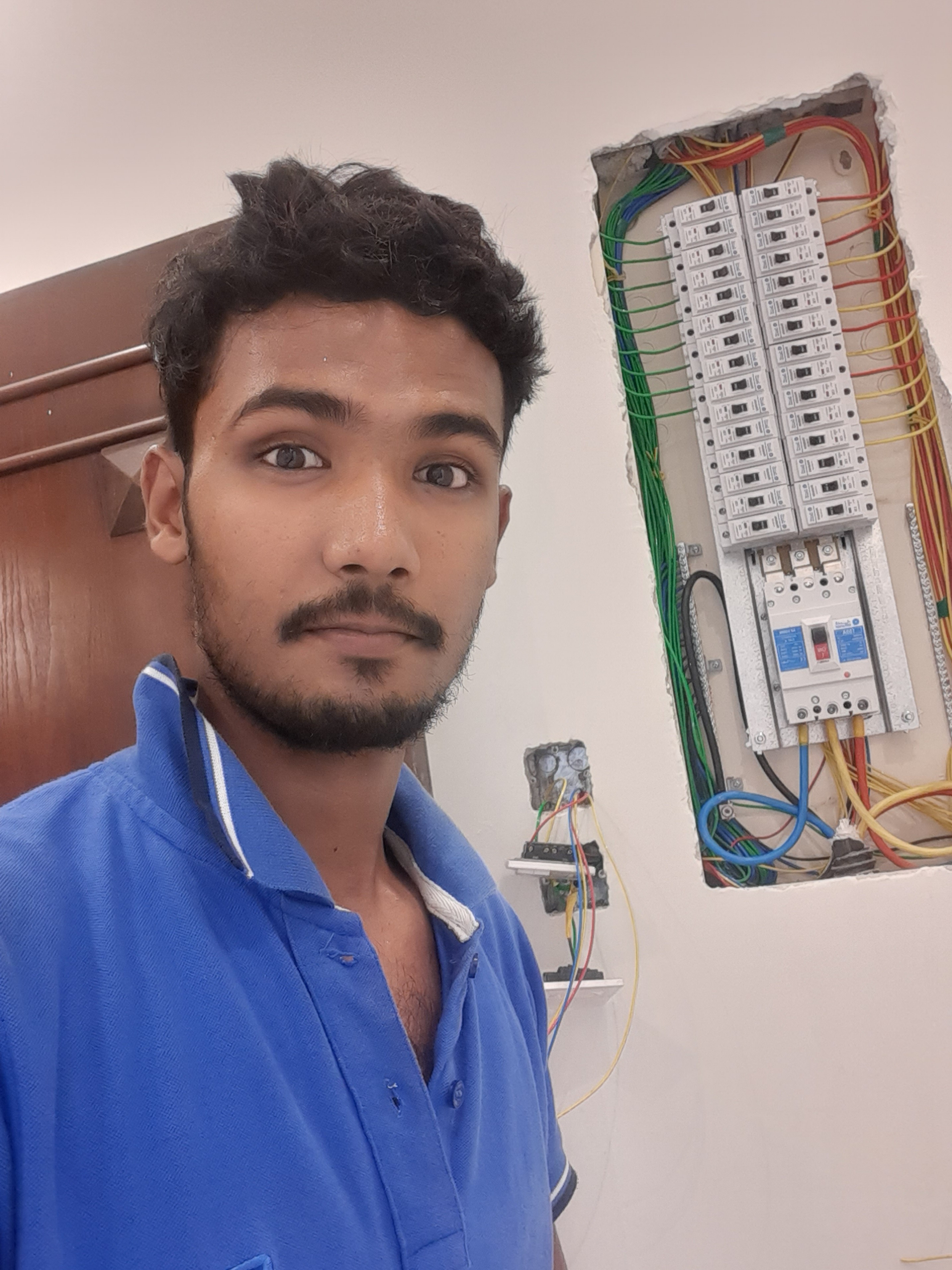 Electrical repair & Maintenance - الأعمال السابقة 8