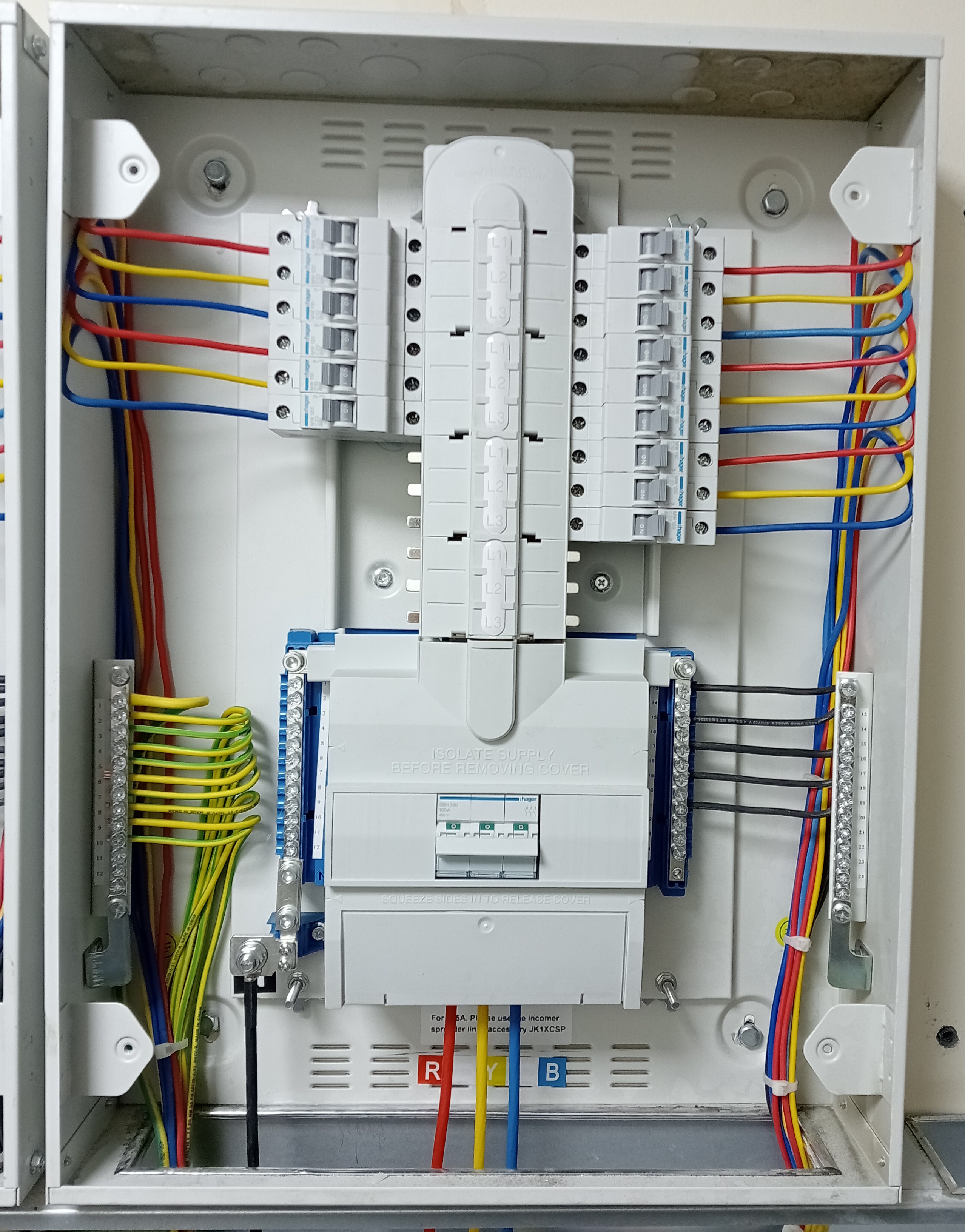Omar Hussein Mohamed - الأعمال السابقة 3