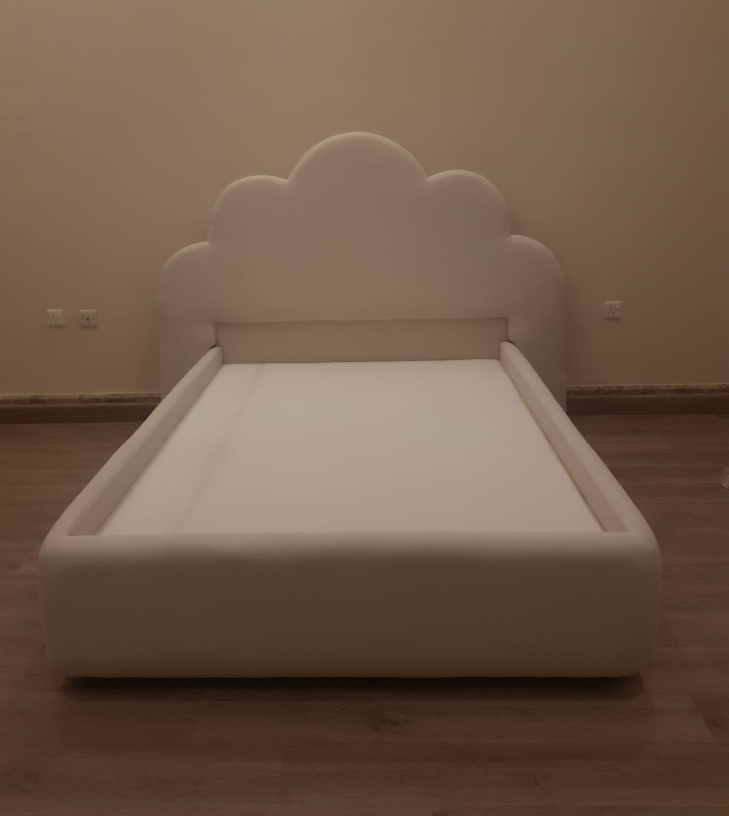 Contact furniture home decoration - الأعمال السابقة 9