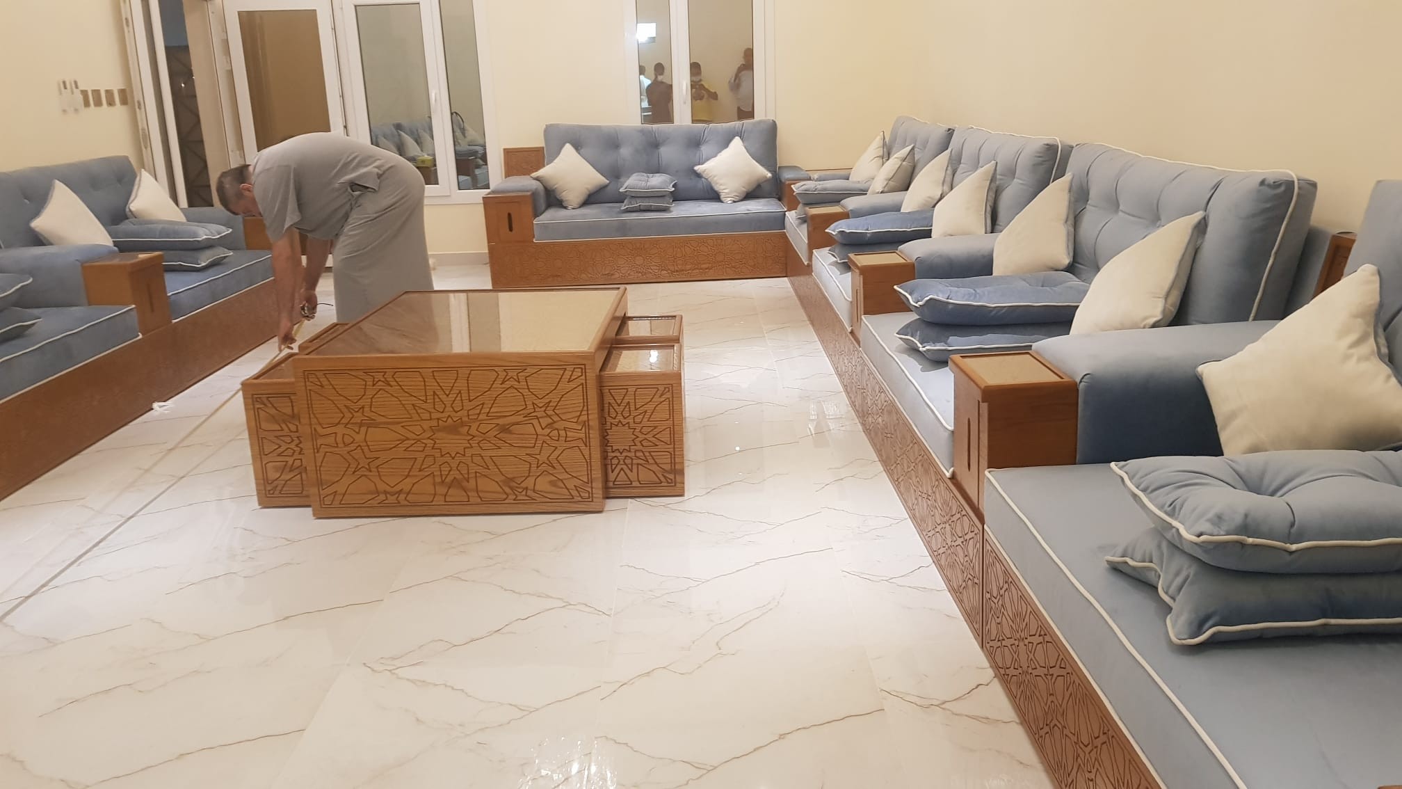 Contact furniture home decoration - الأعمال السابقة 6